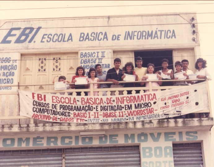 Início como EBI - Escola Básica de Informática